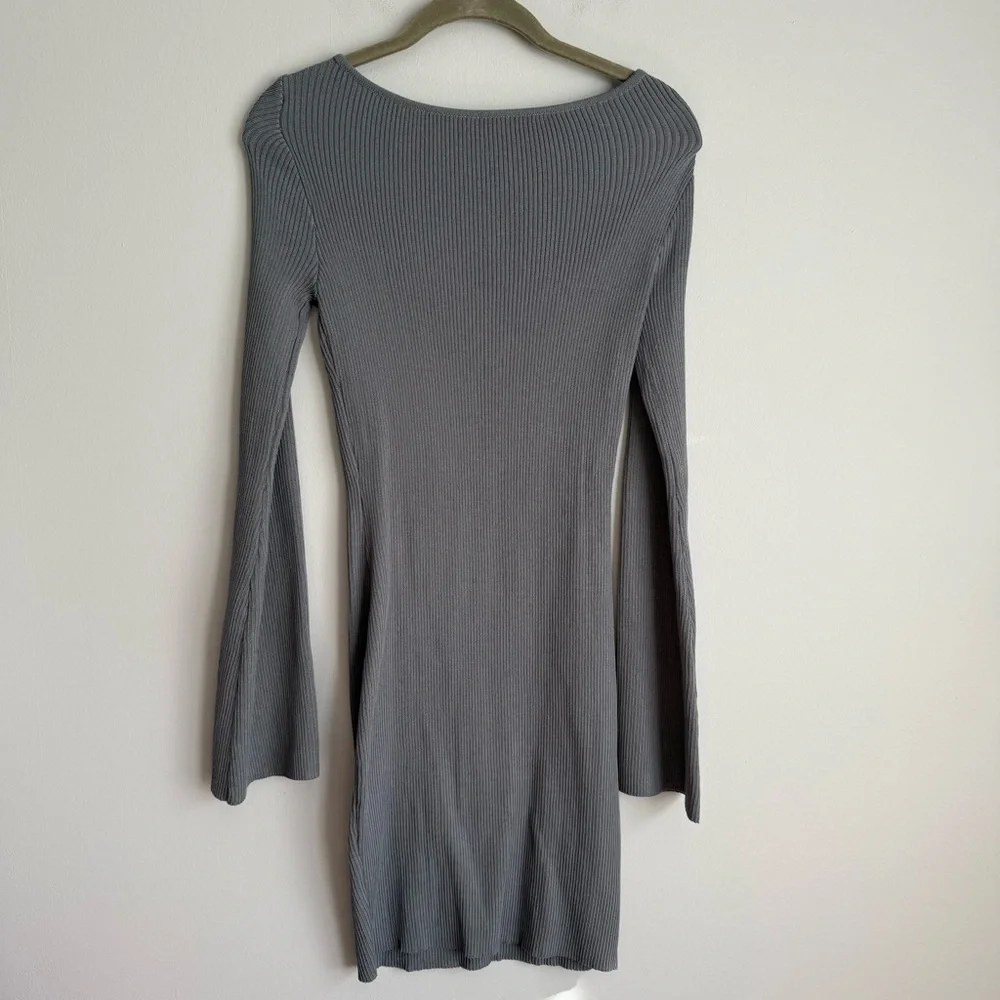 H&M Grey Slim Ribbed Boatneck Long Sleeve Sweater Dress - Picture 1 of 3